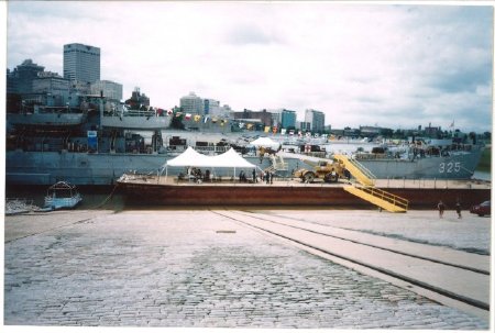 LST-325 Docked