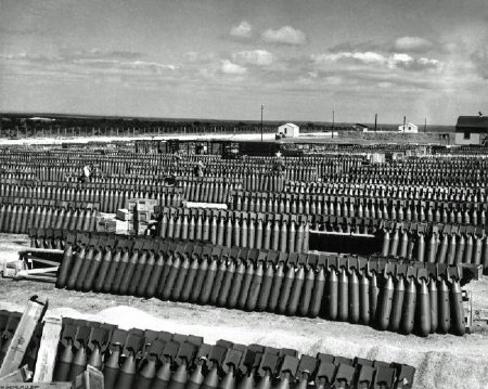 D Day 2 Build-up Acres Of Bombs 3000-4000