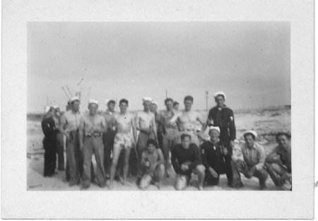 Photo of LST-274 Crew on Beach, Poor quality (1 of 2)